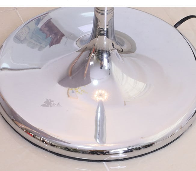 9adc1767-dddc-4942-98cc-f16803e9e6a9.jpg Luxury Decorative Vertical Crystal Floor Lamp Luxury Decorative Vertical Crystal Floor Lamp 35765